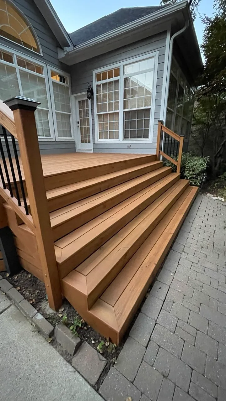 Deck Building & Repair completed-detail view